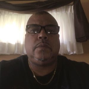 Meet your Posher, Gregory